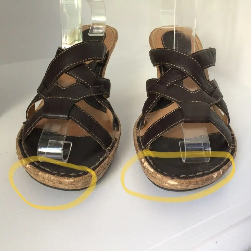Born Slip On Brown Leather Sandals Sz 9